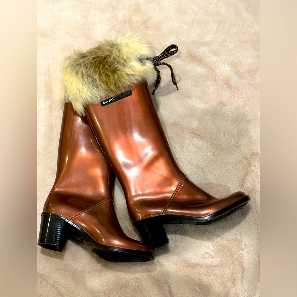 Marc Jacobs Bronze Faux Fur Heeled Rain Boots 7